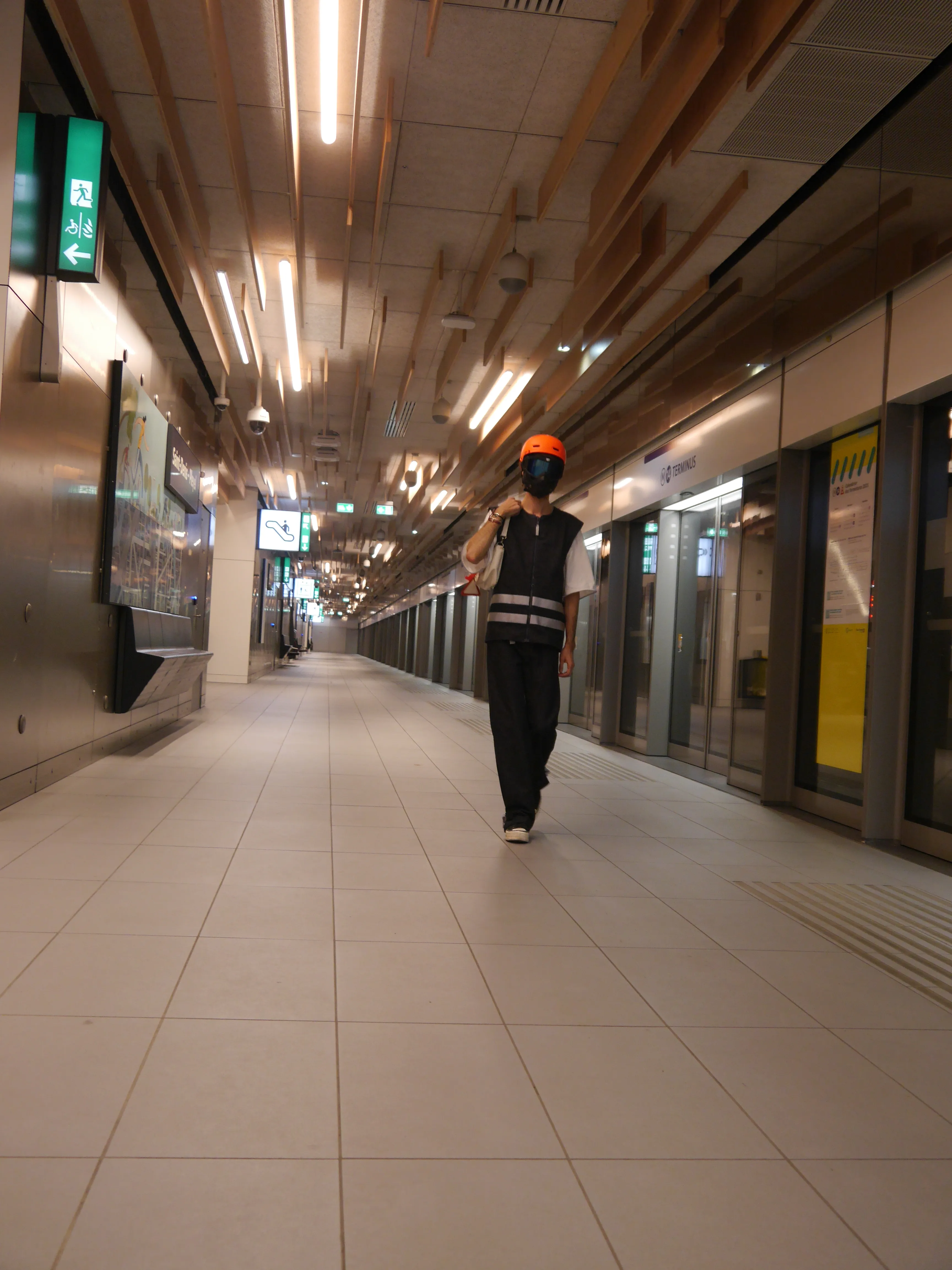 safetyvestinalittlebitlessugly 18